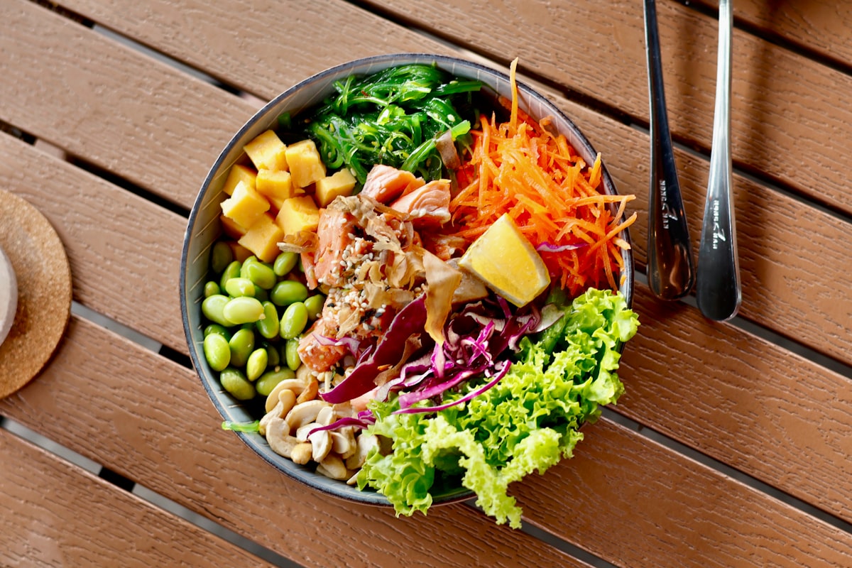 Nutritious meal with balanced macronutrients and colourful vegetables